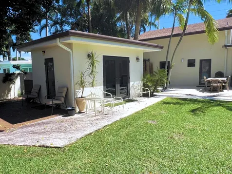 7315 Pine Tree Lane Lake Clarke Shores FL 33406