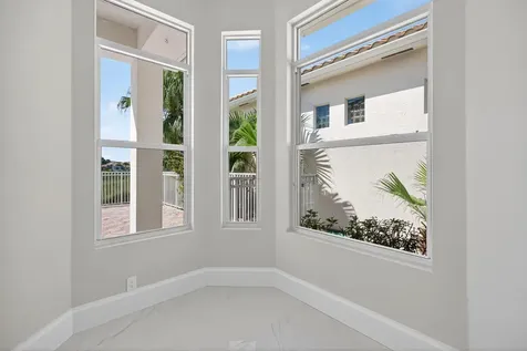 1012 Diamond Head Way Palm Beach Gardens FL 33418