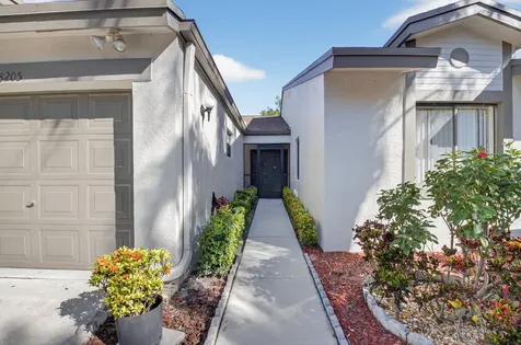 8205 Springview Terrace Boca Raton FL 33496