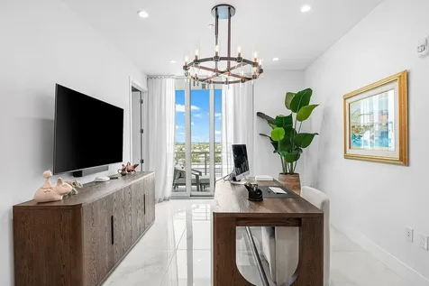 475 E Royal Palm Road Boca Raton FL 33432
