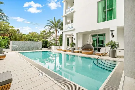 475 E Royal Palm Road Boca Raton FL 33432