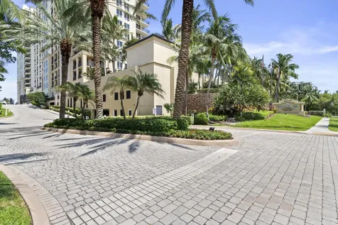 3800 N Ocean Drive Singer Island FL 33404