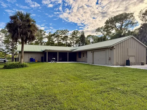 11031 Persimmon Boulevard West Palm Beach FL 33411