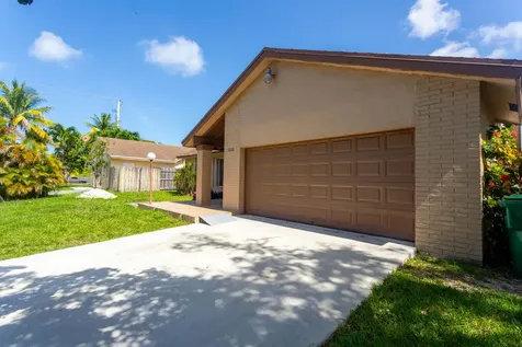 11210 Sw 157th Street Miami FL 33157