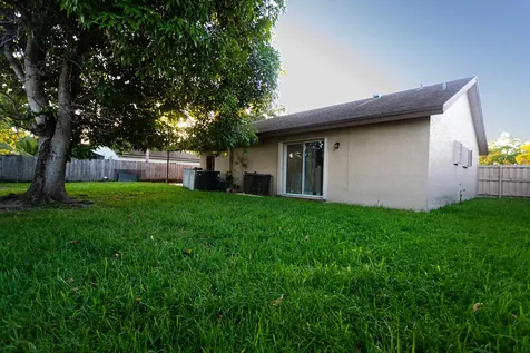 11210 Sw 157th Street Miami FL 33157