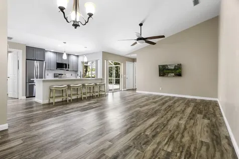 2901 Lakemont Court Palm Beach Gardens FL 33403