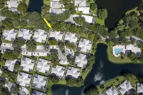 2901 Lakemont Court Palm Beach Gardens FL 33403