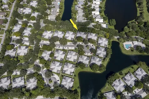 2901 Lakemont Court Palm Beach Gardens FL 33403