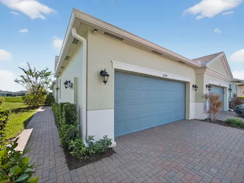 11249 Sw Winding Lakes Circle Port Saint Lucie FL 34987