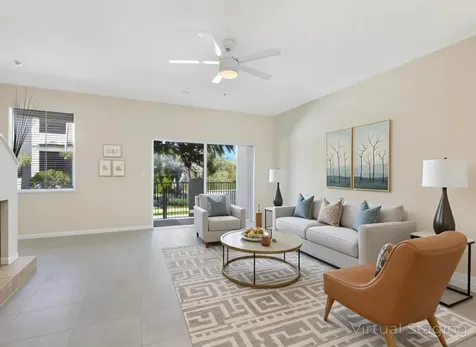 1247 Via De Fossi Boynton Beach FL 33426