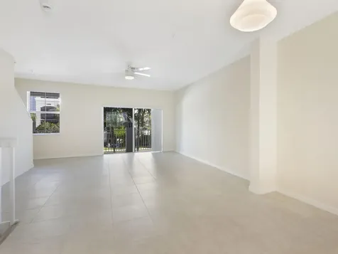 1247 Via De Fossi Boynton Beach FL 33426