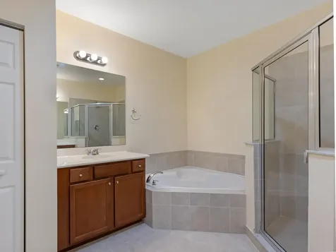 1247 Via De Fossi Boynton Beach FL 33426