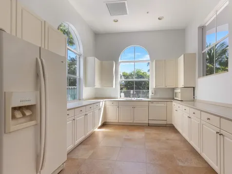 1247 Via De Fossi Boynton Beach FL 33426