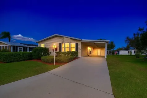 2824 Nine Iron Drive Port Saint Lucie FL 34952