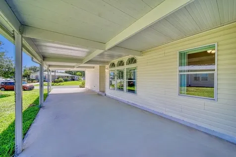 2824 Nine Iron Drive Port Saint Lucie FL 34952