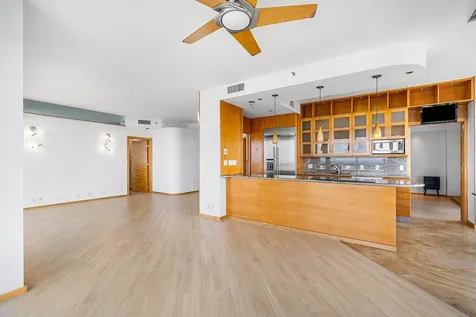 3500 Mystic Pointe Drive Aventura FL 33180