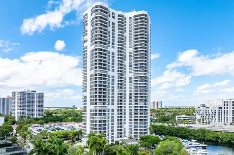 3500 Mystic Pointe Drive Aventura FL 33180