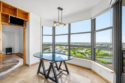 3500 Mystic Pointe Drive Aventura FL 33180