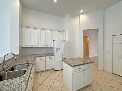 723 Sw Great Exuma Cove Port Saint Lucie FL 34986