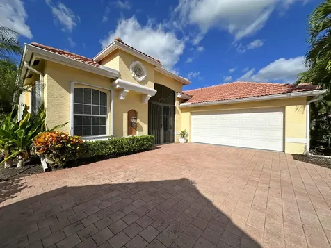 723 Sw Great Exuma Cove Port Saint Lucie FL 34986
