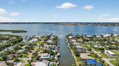 2025 S Ocean Drive Fort Pierce FL 34949