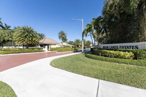 2557 Seminole Circle West Palm Beach FL 33409