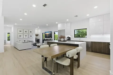 2557 Seminole Circle West Palm Beach FL 33409