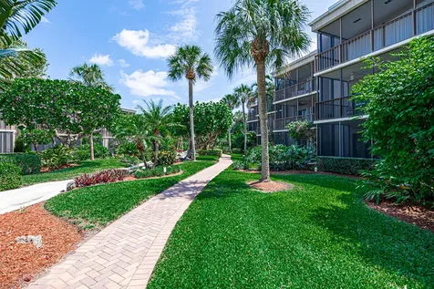 3605 S Ocean Boulevard South Palm Beach FL 33480