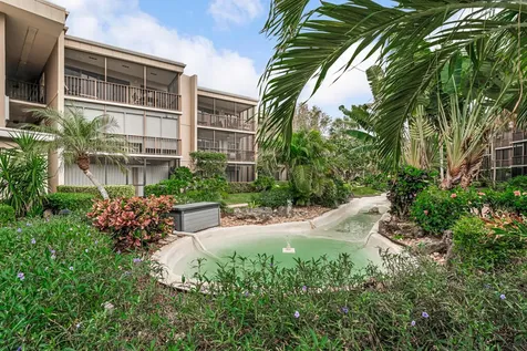 3605 S Ocean Boulevard South Palm Beach FL 33480