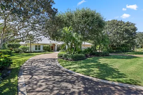 5 Country Road Village of Golf FL 33436