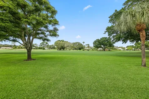 5 Country Road Village of Golf FL 33436