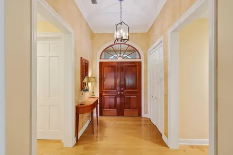 5 Country Road Village of Golf FL 33436