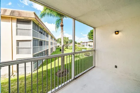 300 Village Green Circle Palm Springs FL 33461