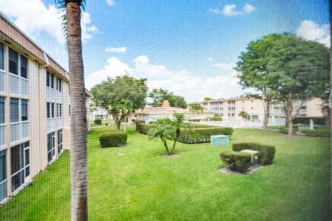 300 Village Green Circle Palm Springs FL 33461