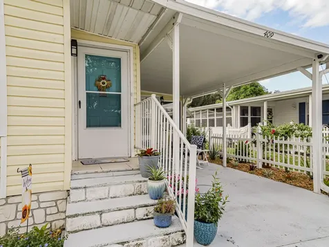 409 Avocado Drive Barefoot Bay FL 32976