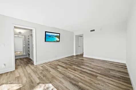 799 Jeffery Street Boca Raton FL 33487