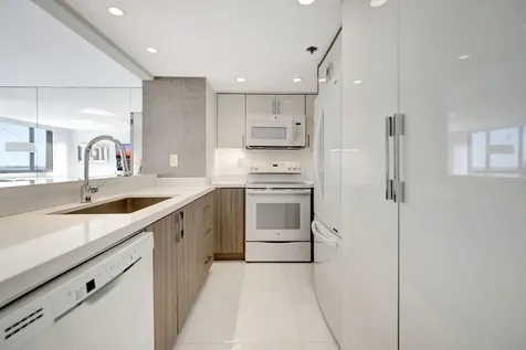 540 Brickell Key Drive Miami FL 33131