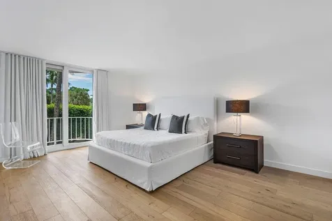 100 Worth Avenue Palm Beach FL 33480