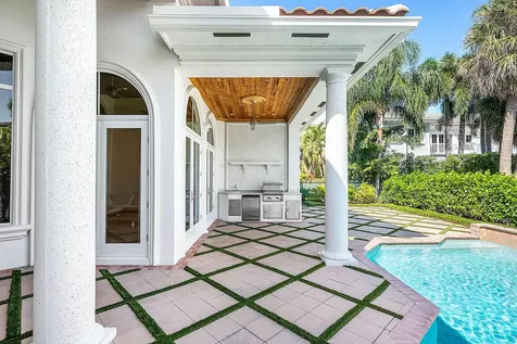 2124 W Maya Palm Drive Boca Raton FL 33432