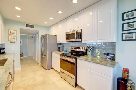 1555 Ne Ocean Boulevard Stuart FL 34996
