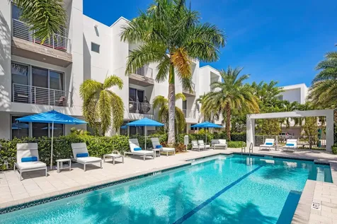 4080 Nw 17th Avenue Boca Raton FL 33431