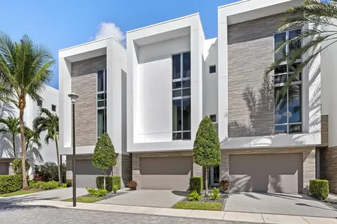 4080 Nw 17th Avenue Boca Raton FL 33431