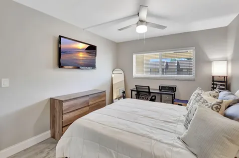 2805 Sw 22nd Avenue Delray Beach FL 33445