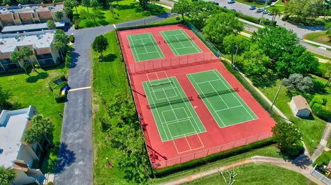 2805 Sw 22nd Avenue Delray Beach FL 33445