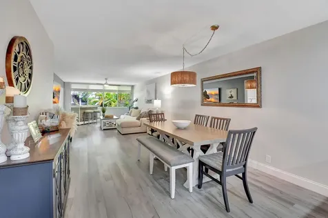 2805 Sw 22nd Avenue Delray Beach FL 33445
