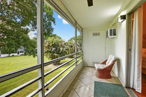 386 Tilford R Deerfield Beach FL 33442