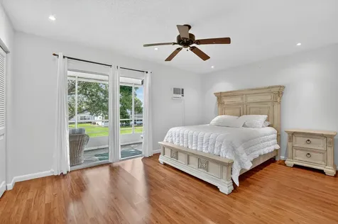 386 Tilford R Deerfield Beach FL 33442