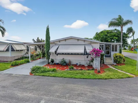 50012 Hacha Bay Boynton Beach FL 33436