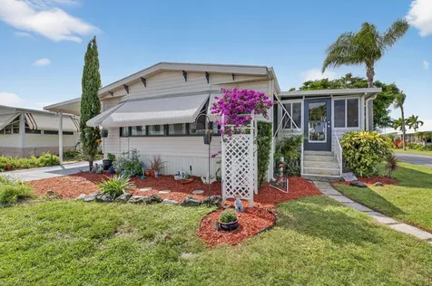 50012 Hacha Bay Boynton Beach FL 33436