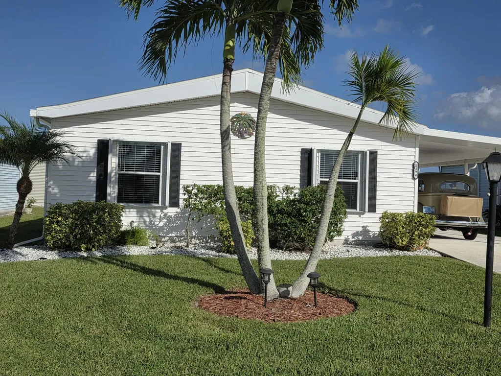 8394 Delphinium Court Port Saint Lucie FL 34952